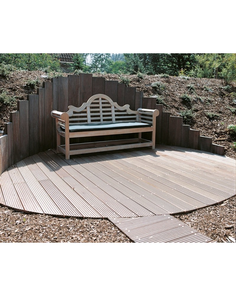 Rond terras Bankirai