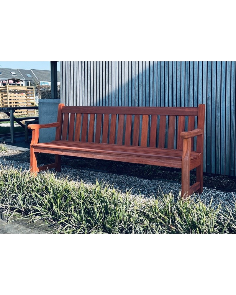 Bank Engeland  Padouk