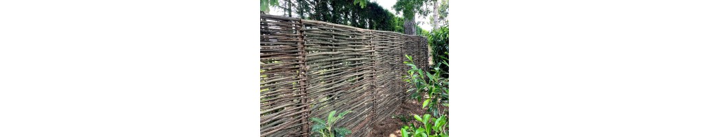 Tuinschermen & Houten Omheiningen: Diverse Stijlen & Maatwerk